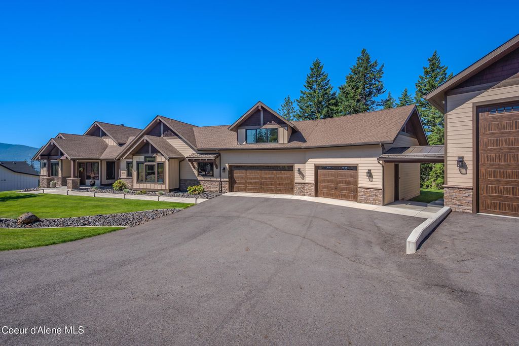 Photo of 6618 SHIRAS Rd, Coeur dAlene, ID 83814 (MLS # 25-6967)