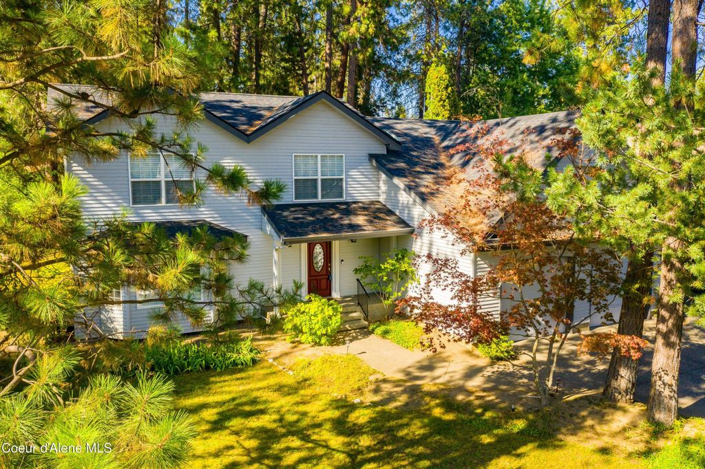 Photo of 3823 Player Drive Drive, Coeur dAlene, ID 83815 (MLS # 25-9681)