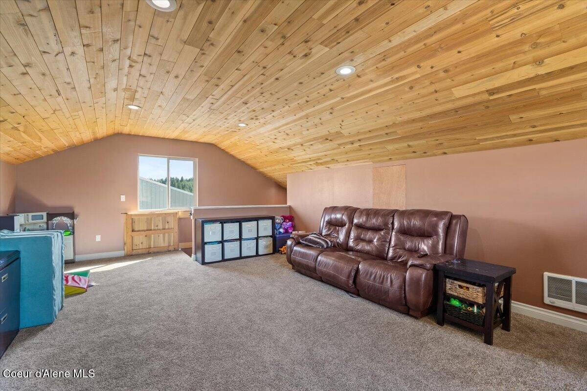 1526 Blacktail Road, Cocolalla, Alaska image 28