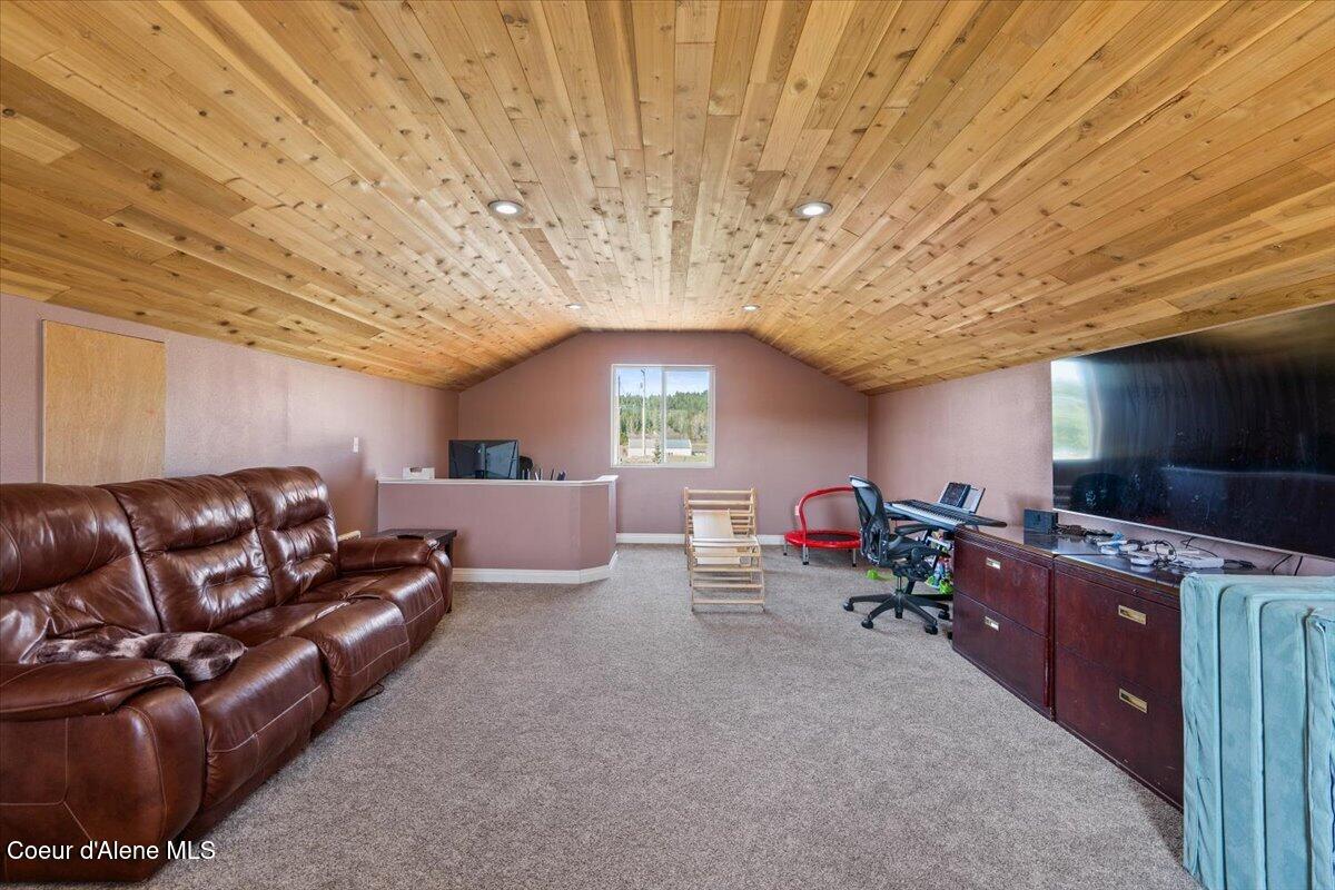 1526 Blacktail Road, Cocolalla, Alaska image 27
