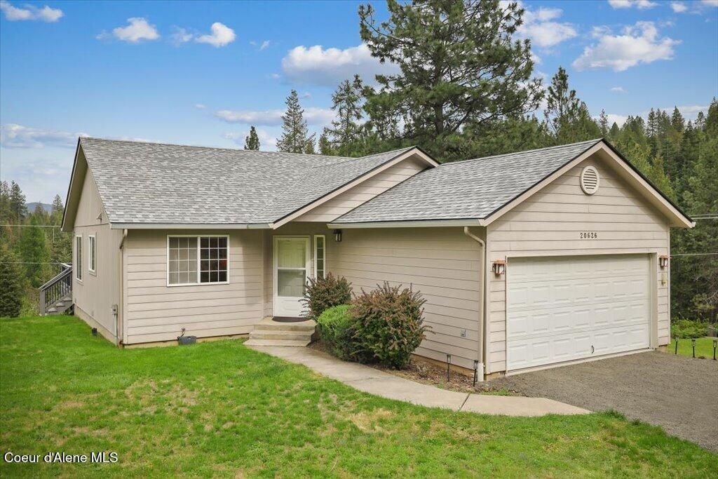 Photo of 20626 Cave Bay RD, Worley, ID 83876 (MLS # 26-4836)