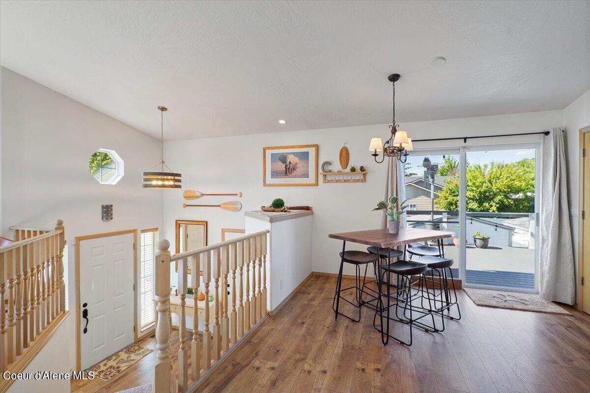 Hayden, Idaho 83835, United States, 4 Bedrooms Bedrooms, ,2 BathroomsBathrooms,Residential,Pending,54315