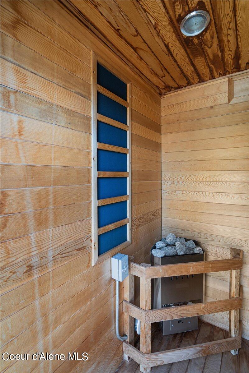 Hayden, Idaho 83835, United States, 4 Bedrooms Bedrooms, ,2 BathroomsBathrooms,Residential,Pending,54315