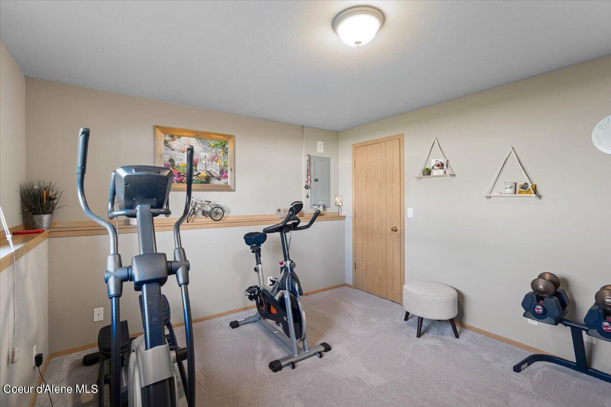 Hayden, Idaho 83835, United States, 4 Bedrooms Bedrooms, ,2 BathroomsBathrooms,Residential,Pending,54315