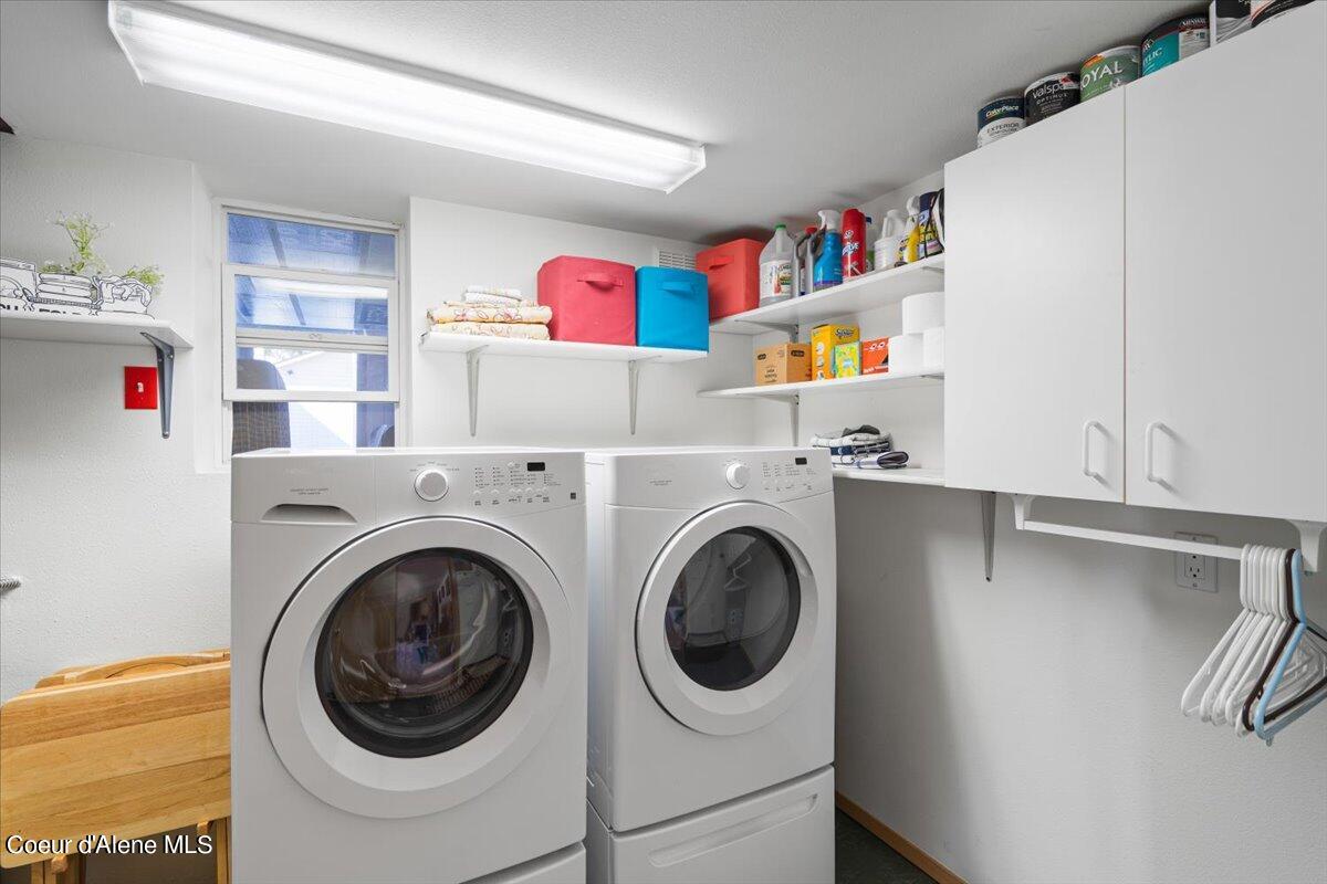 Hayden, Idaho 83835, United States, 4 Bedrooms Bedrooms, ,2 BathroomsBathrooms,Residential,Pending,54315