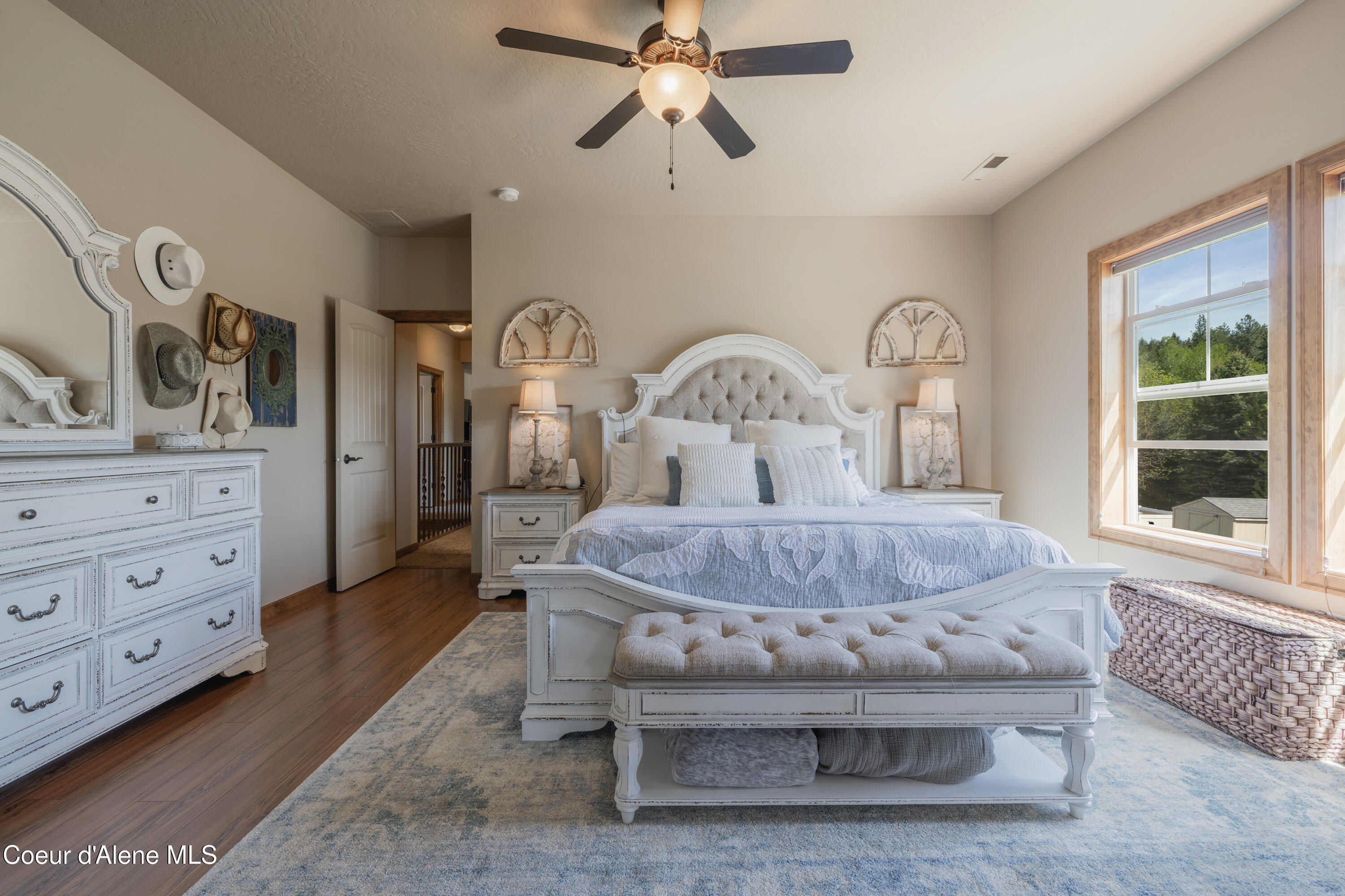 Hayden, Idaho 83835, United States, 4 Bedrooms Bedrooms, ,3 BathroomsBathrooms,Residential,Active,128186