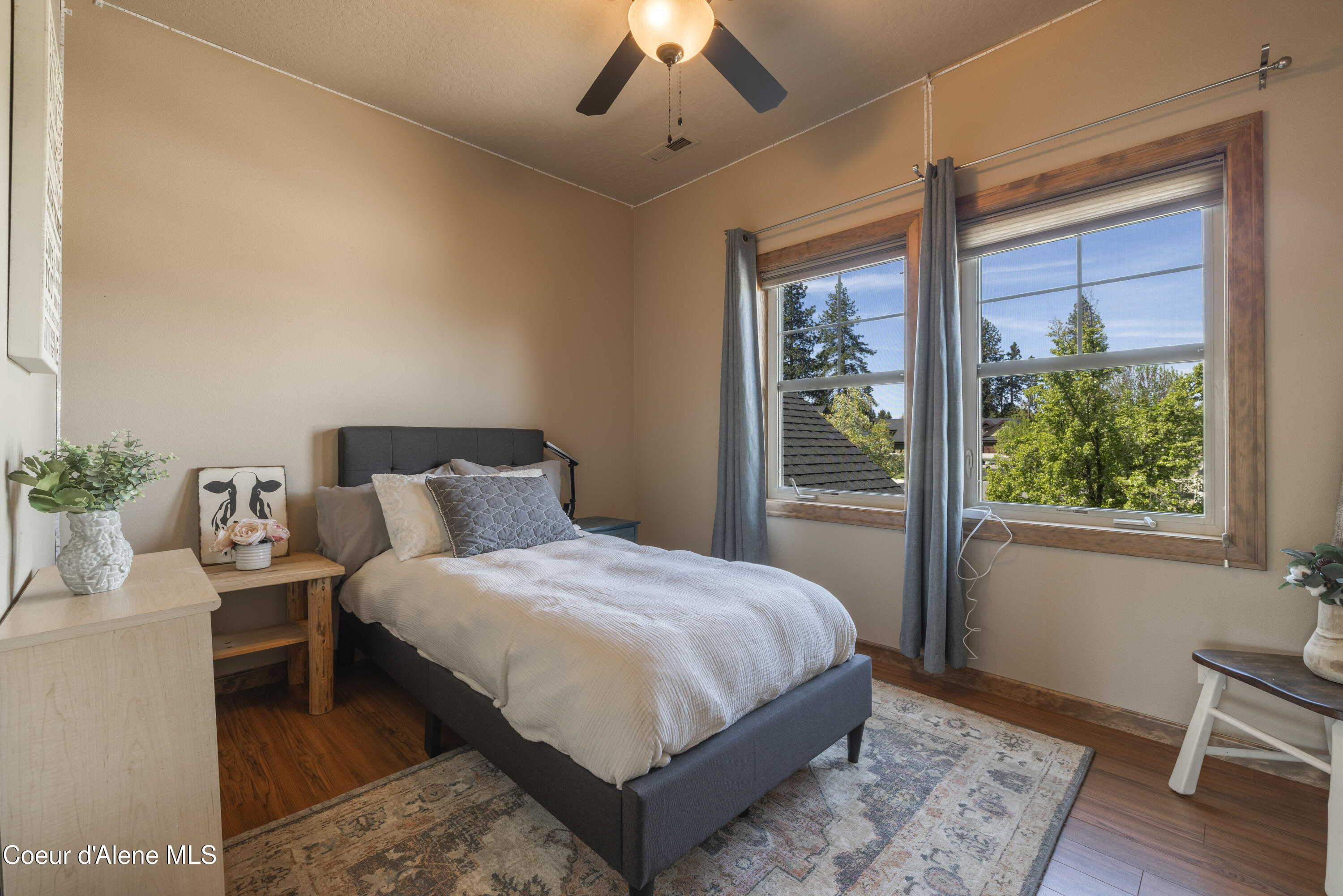 Hayden, Idaho 83835, United States, 4 Bedrooms Bedrooms, ,3 BathroomsBathrooms,Residential,Active,128186