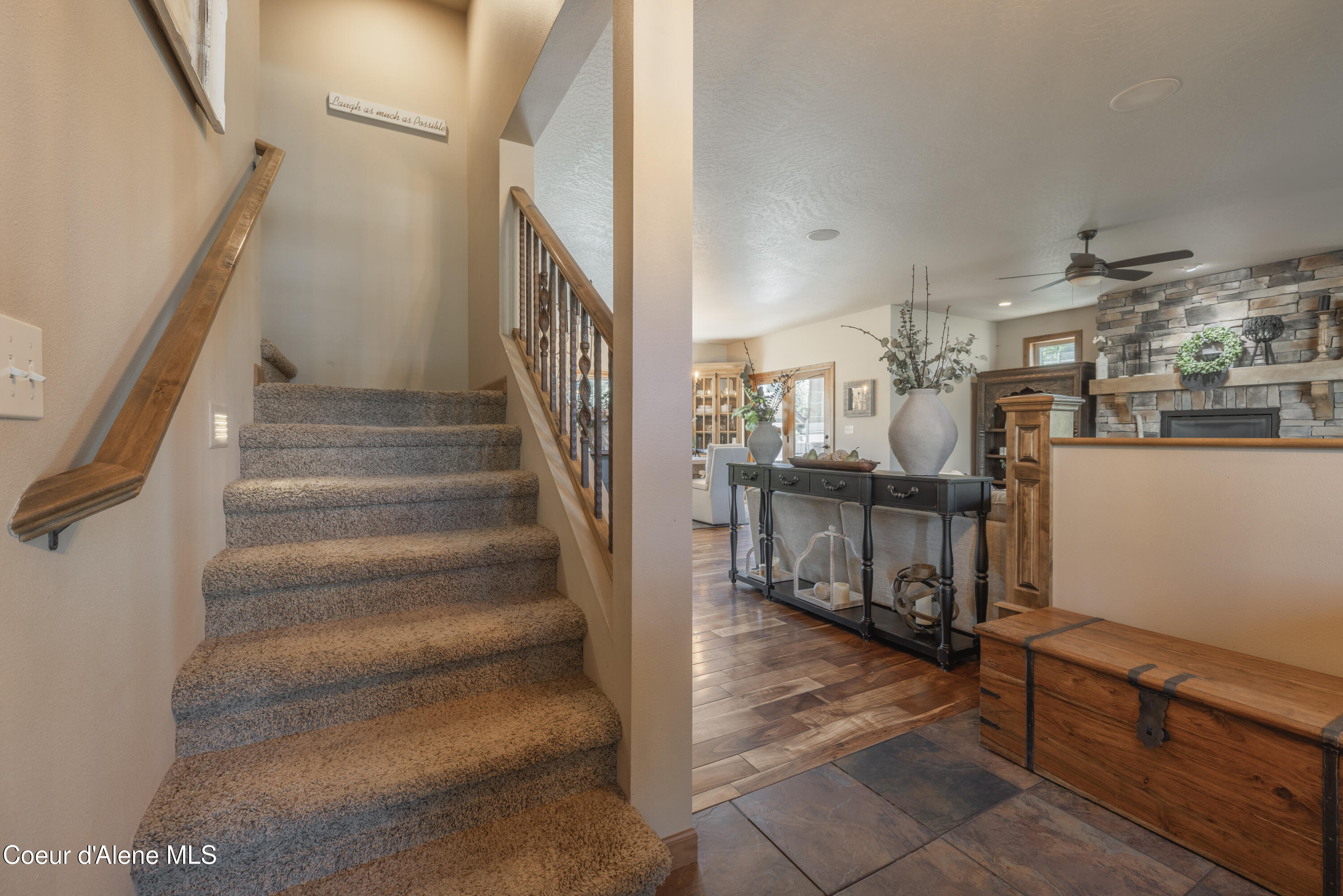 Hayden, Idaho 83835, United States, 4 Bedrooms Bedrooms, ,3 BathroomsBathrooms,Residential,Active,128186