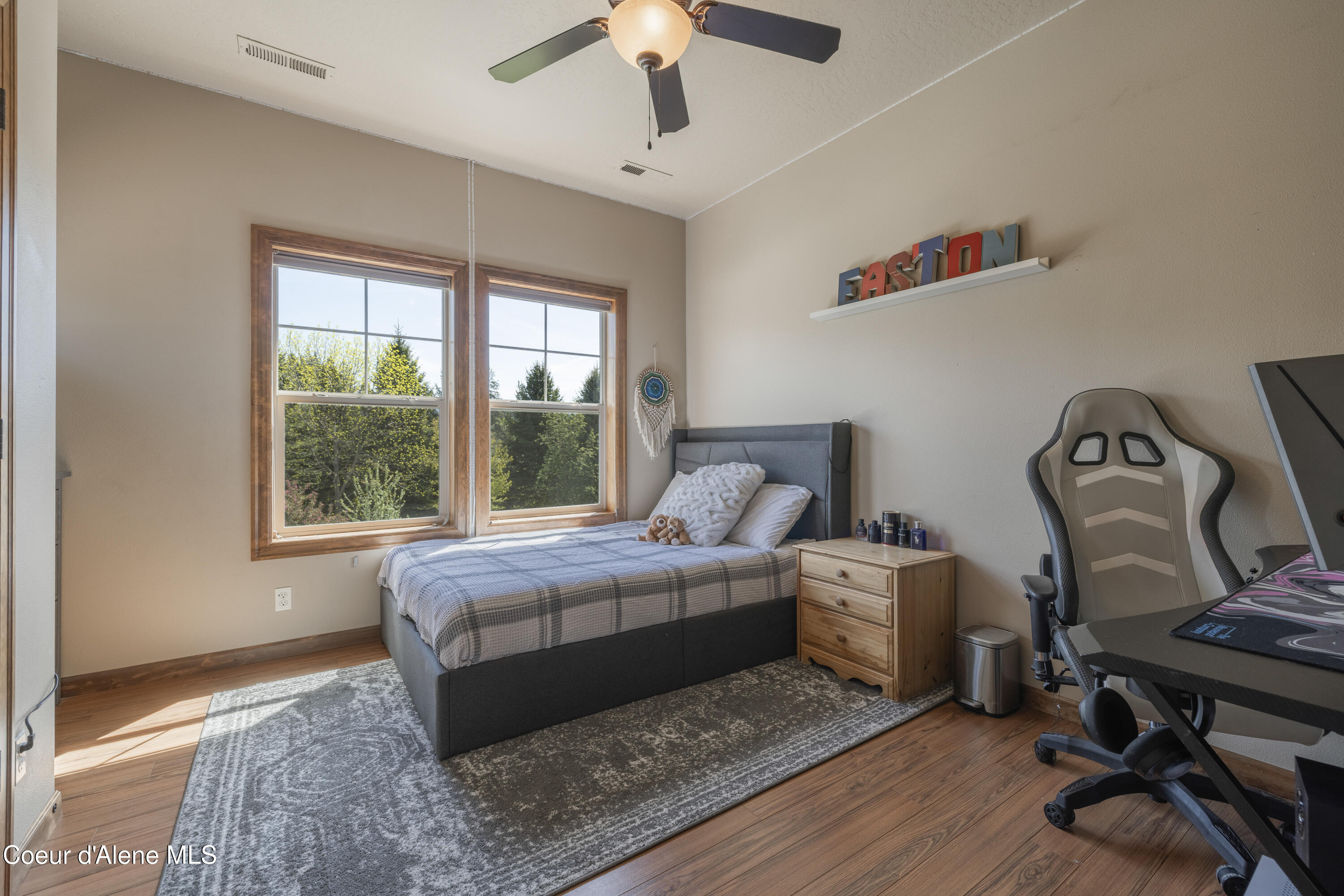 Hayden, Idaho 83835, United States, 4 Bedrooms Bedrooms, ,3 BathroomsBathrooms,Residential,Active,128186