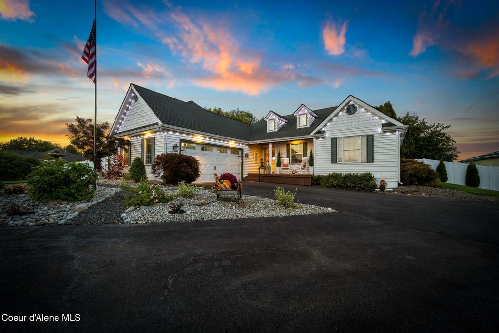 Photo of 7155 GRETA Ave, Post Falls, ID 83854 (MLS # 25-9812)