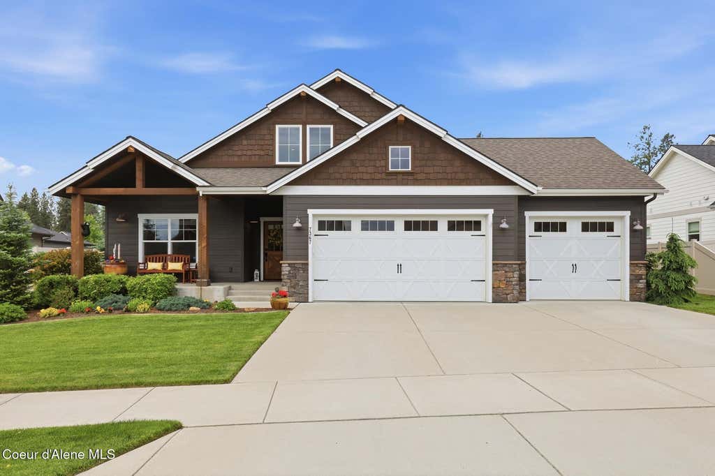 Photo of 7367 ROCHE Dr, Coeur dAlene, ID 83815 (MLS # 26-7489)