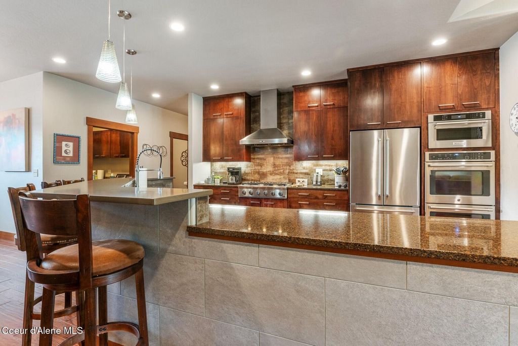 Photo of 125 Crooked Ear Dr, Sandpoint, ID 83864 (MLS # 26-1148)