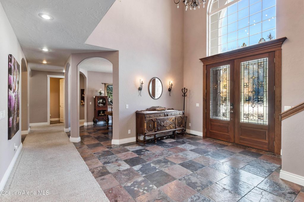 Photo of 100 Bonita Bay, Sagle, ID 83860 (MLS # 26-1812)