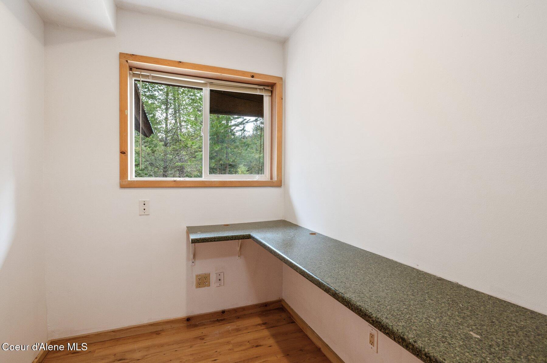 114 S Old Addie Rd, Bonners Ferry, Texas image 28