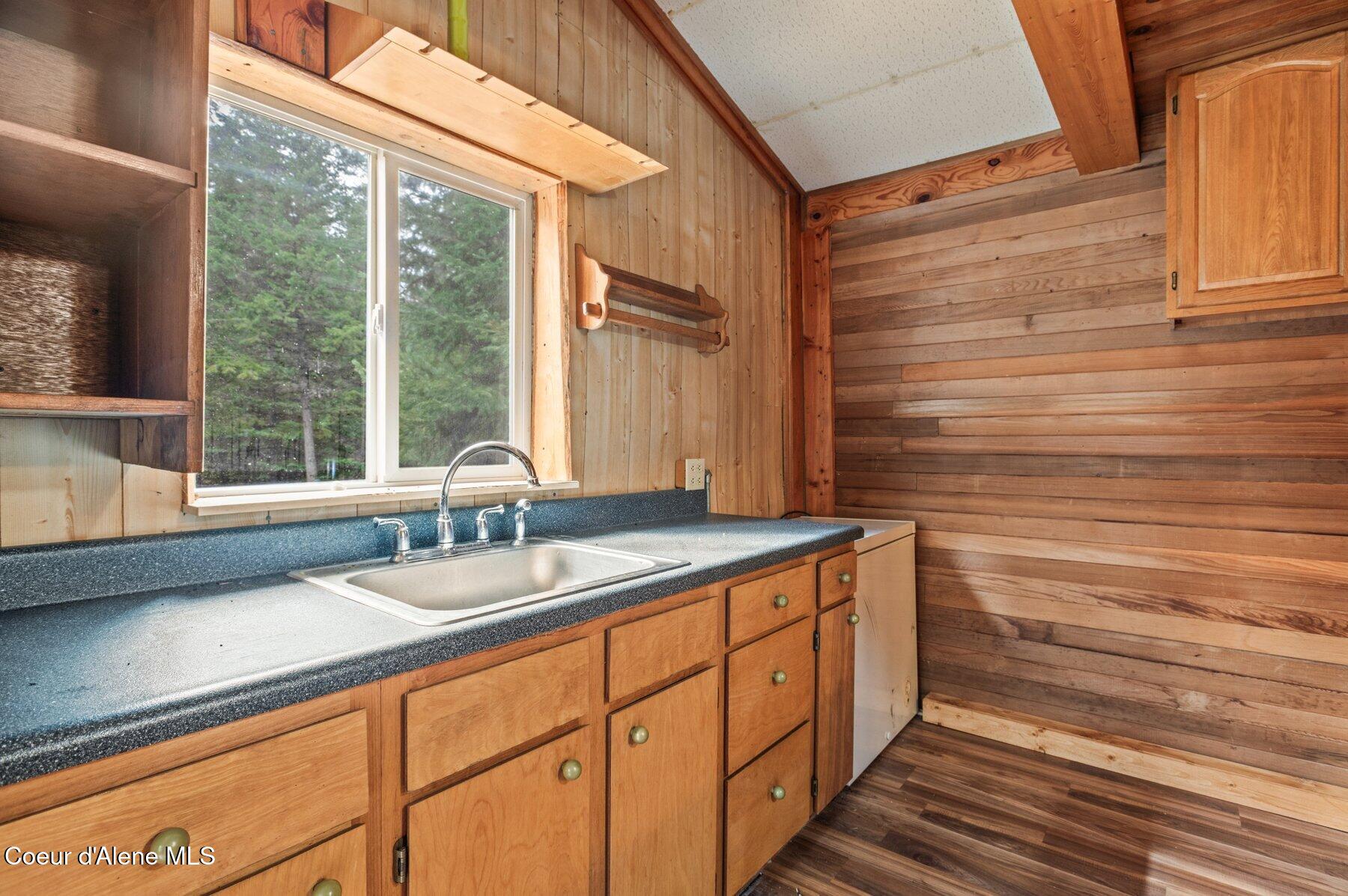 114 S Old Addie Rd, Bonners Ferry, Texas image 19