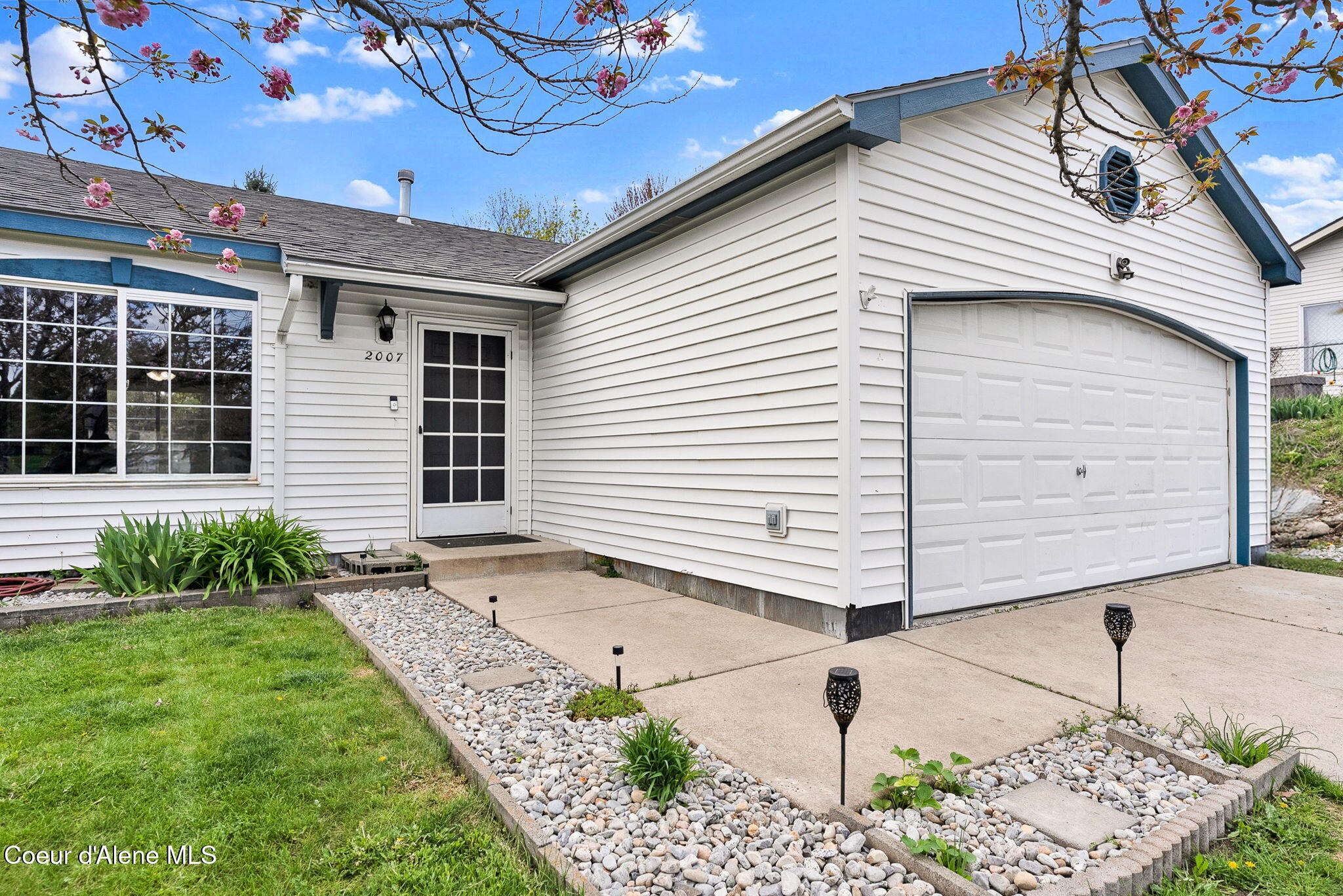 2007 N Mackenzie Drive, Post Falls, Idaho image 5
