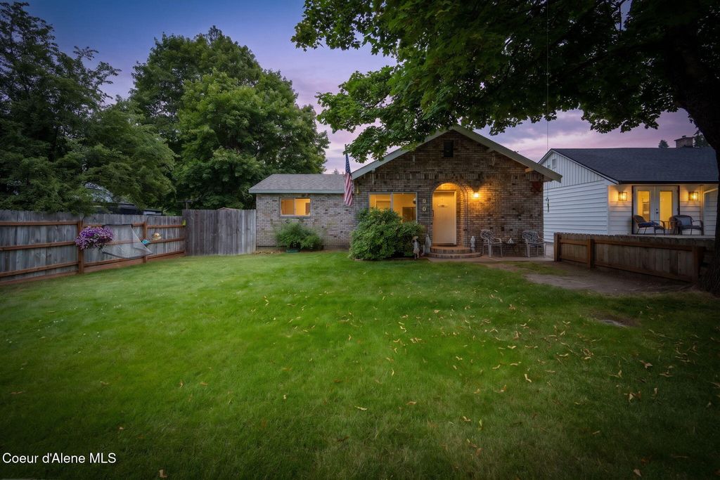 Photo of 320 16th, Coeur dAlene, ID 83814 (MLS # 26-7522)