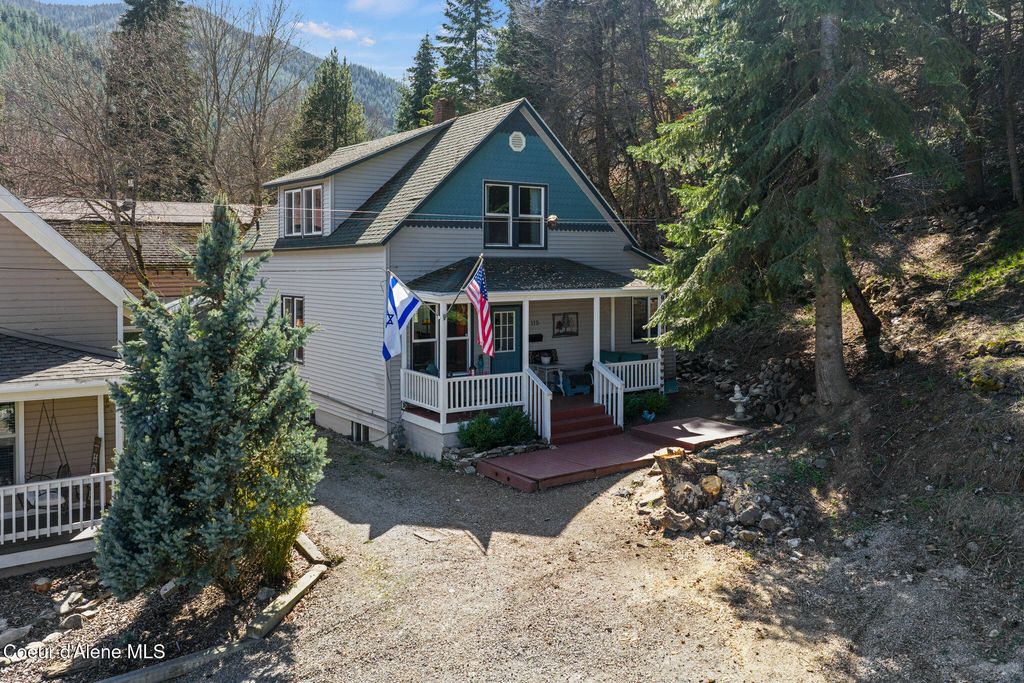 Photo of 115 Market Ave, Kellogg, ID 83837 (MLS # 26-4585)