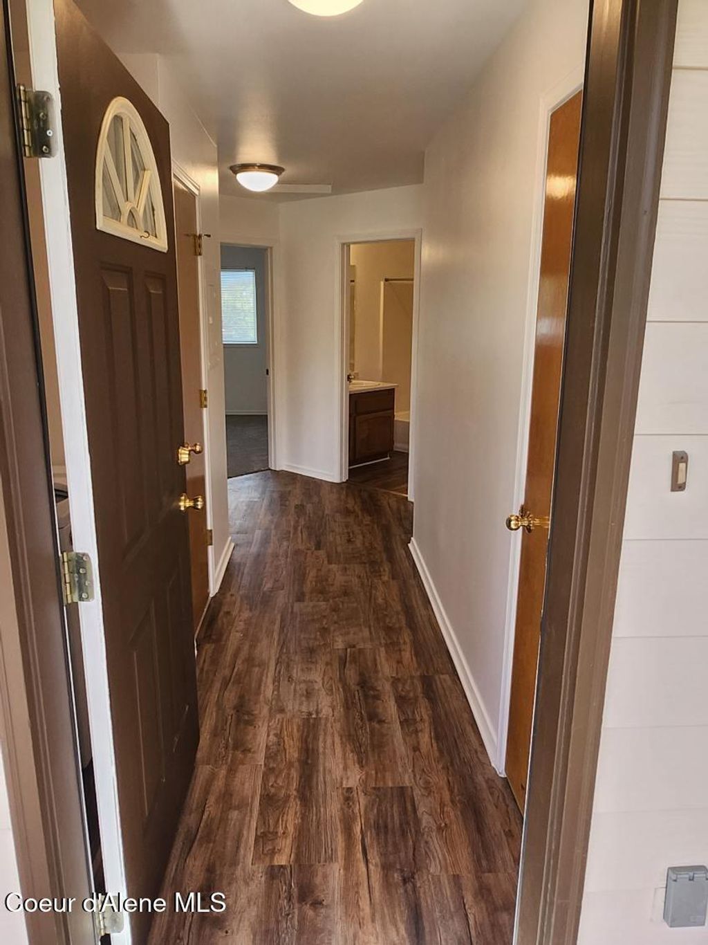 Photo of 6787 Badger St, Bonners Ferry, ID 83805 (MLS # 25-3311)