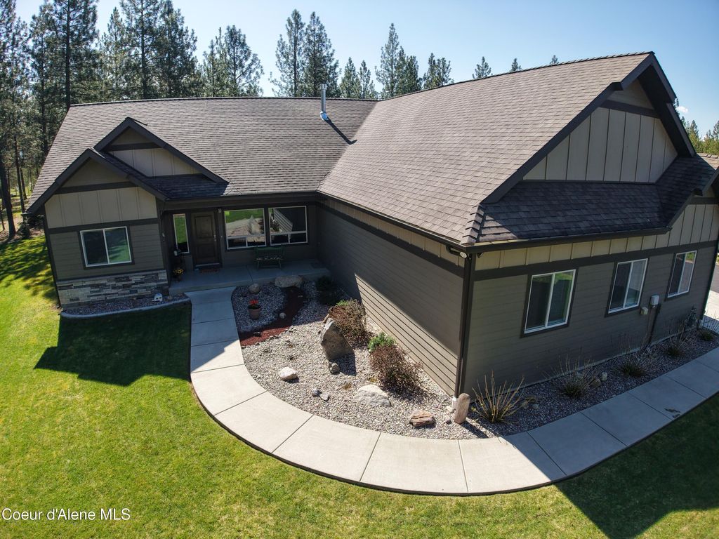 Photo of 21642 MASSIF Rd, Rathdrum, ID 83858 (MLS # 26-4241)