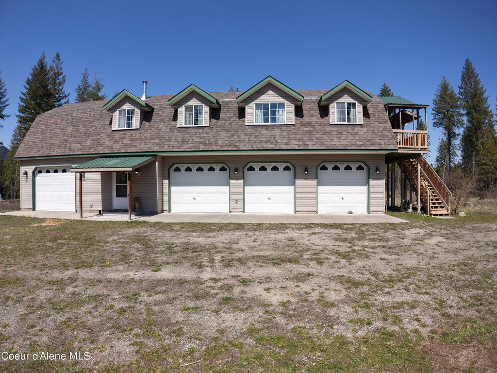 Photo of 24731 WENDLER Loop, Rathdrum, ID 83858 (MLS # 25-3737)