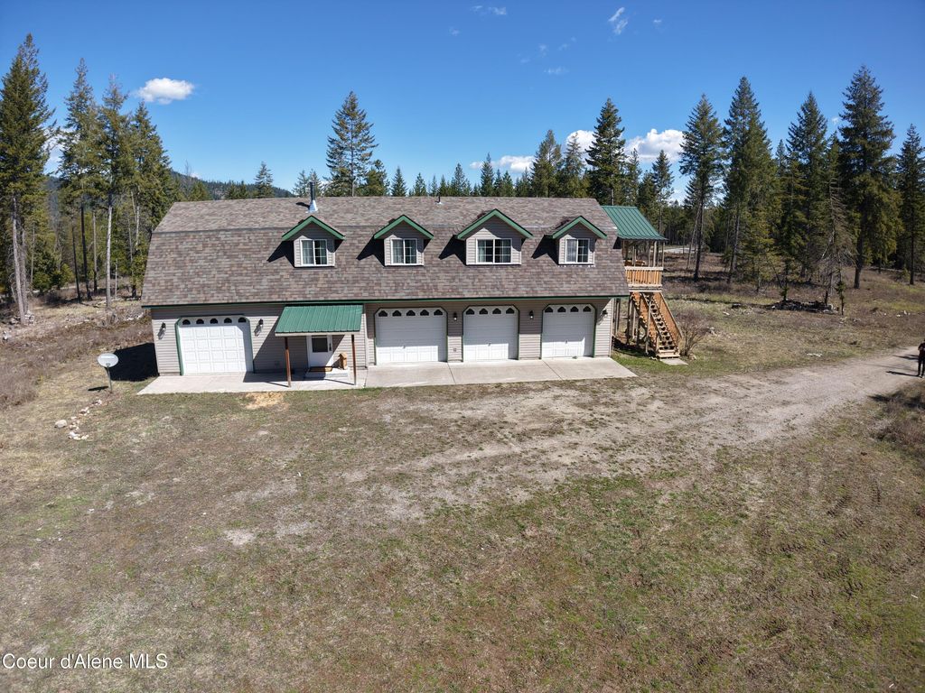 Photo of 24731 WENDLER Loop, Rathdrum, ID 83858 (MLS # 25-3737)