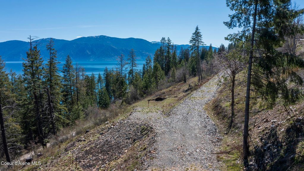 Photo of 531 Midas, Sagle, ID 83860 (MLS # 26-3515)