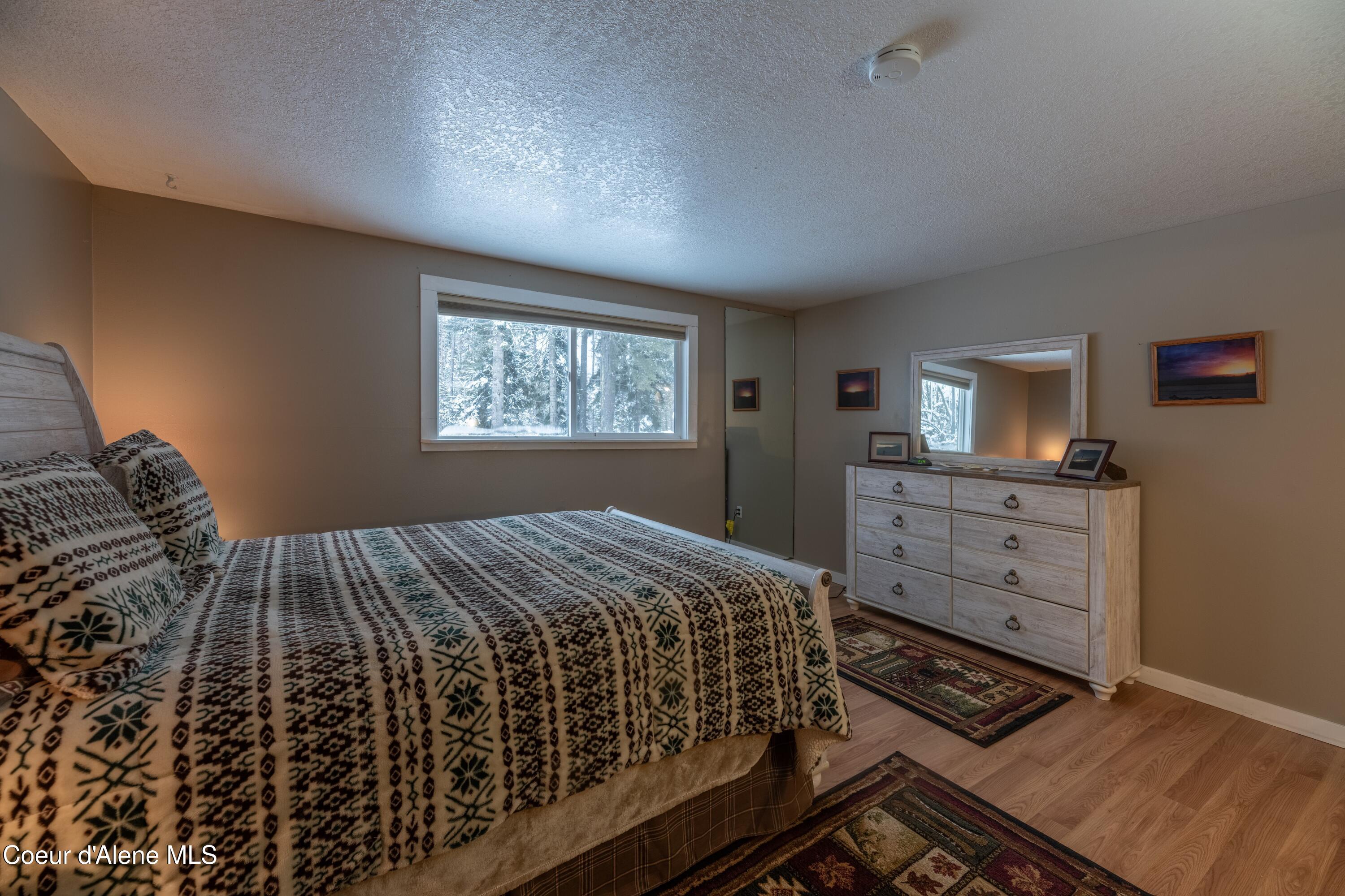 527 Creekside Dr, Priest Lake, Pennsylvania image 11