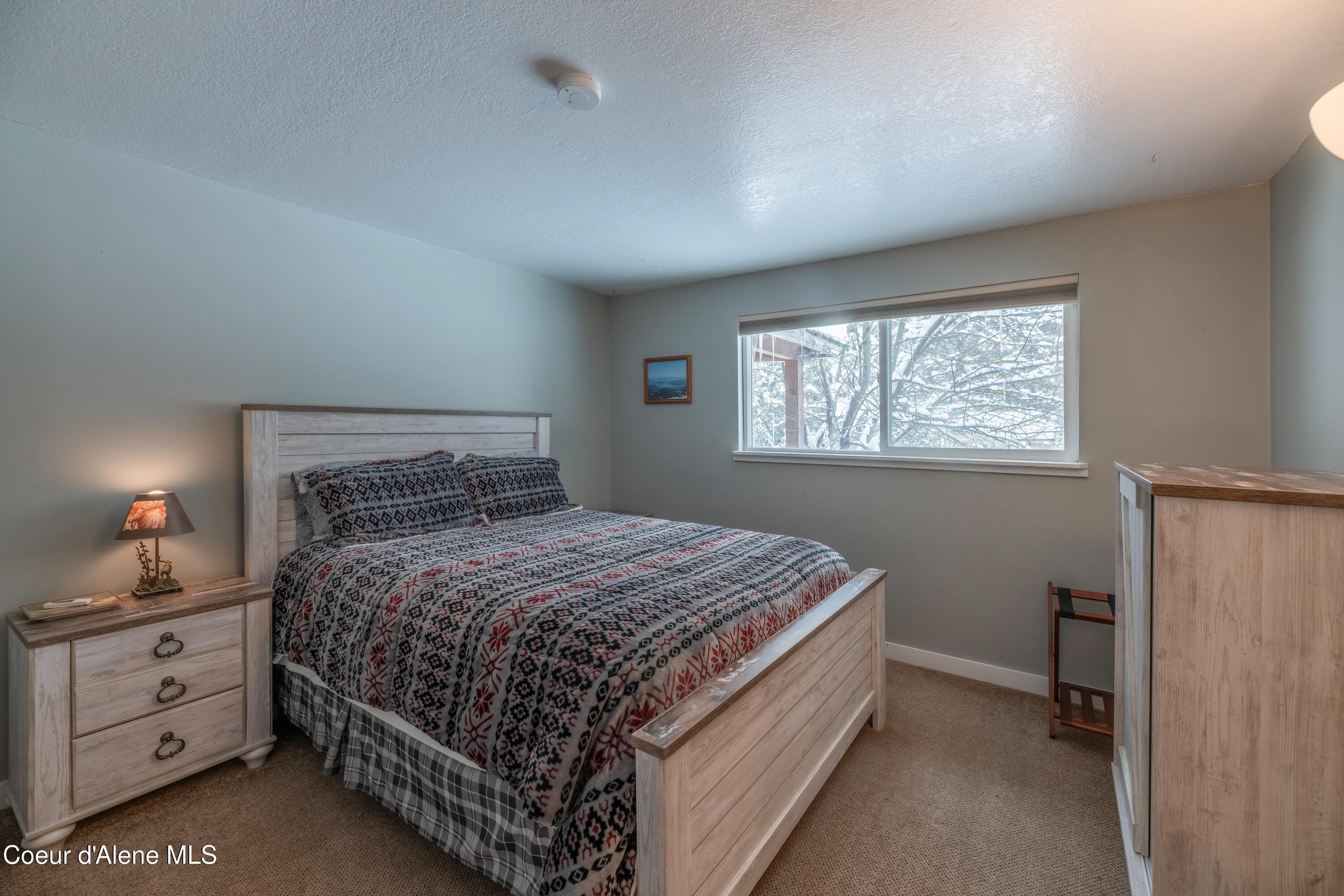 527 Creekside Dr, Priest Lake, Pennsylvania image 20