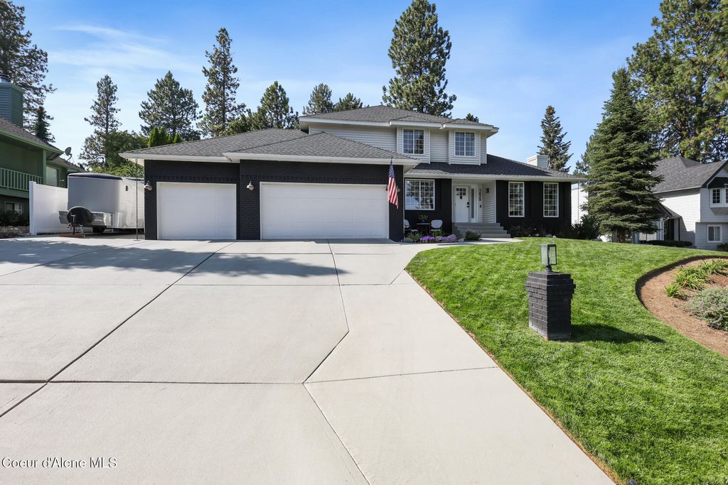 Photo of 1624 Rocky Ridge Ridge, Spokane Valley, WA 99212 (MLS # 26-1262)