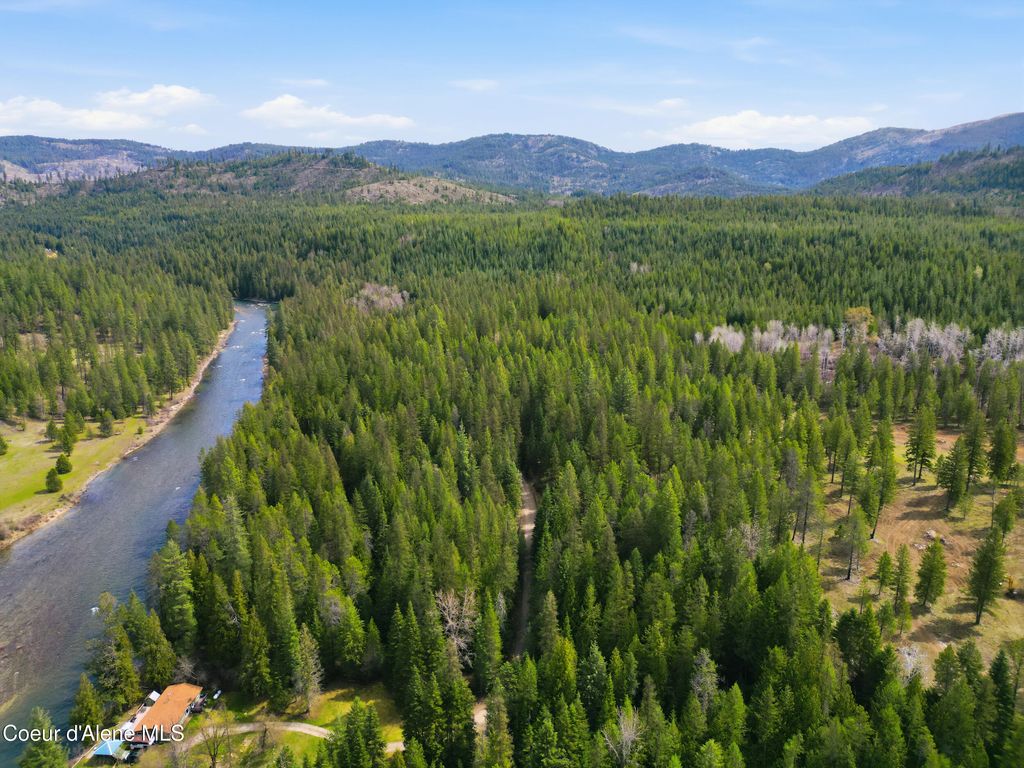 Photo of NNA Robinson, Priest River, ID 83856 (MLS # 26-4208)