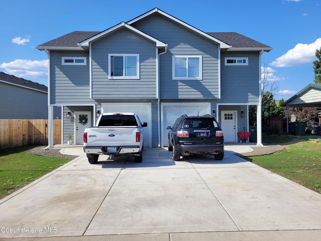Photo of 1601/1603 E 3rd Ave, Post Falls, ID 83854 (MLS # 23-5926)