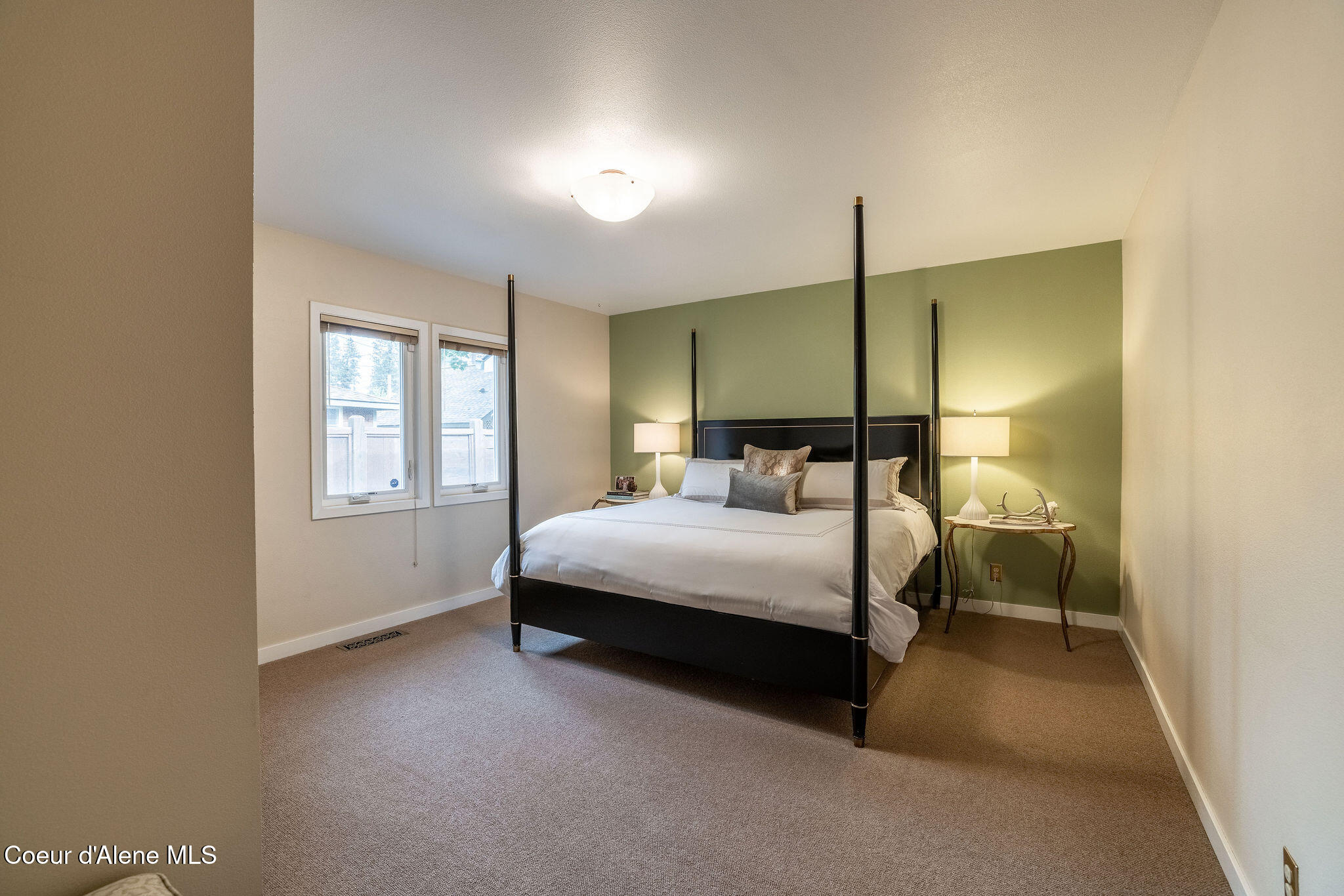 816 N B St, Coeur d'Alene, Texas image 15
