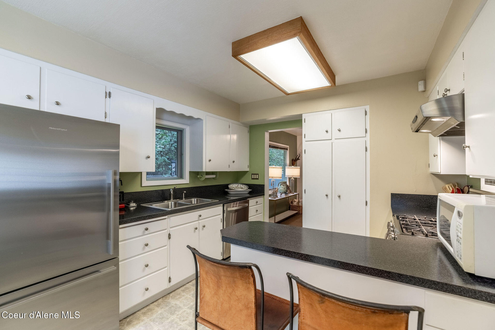 816 N B St, Coeur d'Alene, Texas image 12