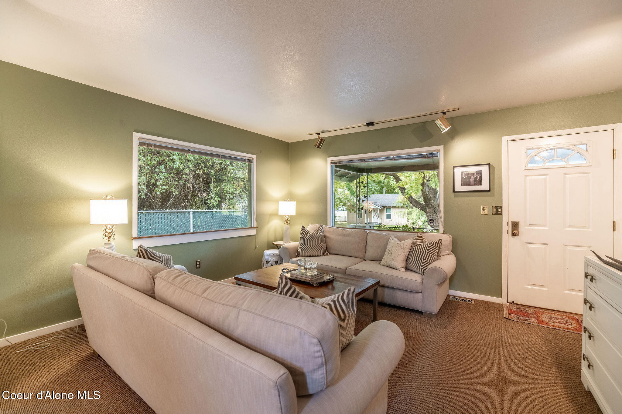 816 N B St, Coeur d'Alene, Texas image 4