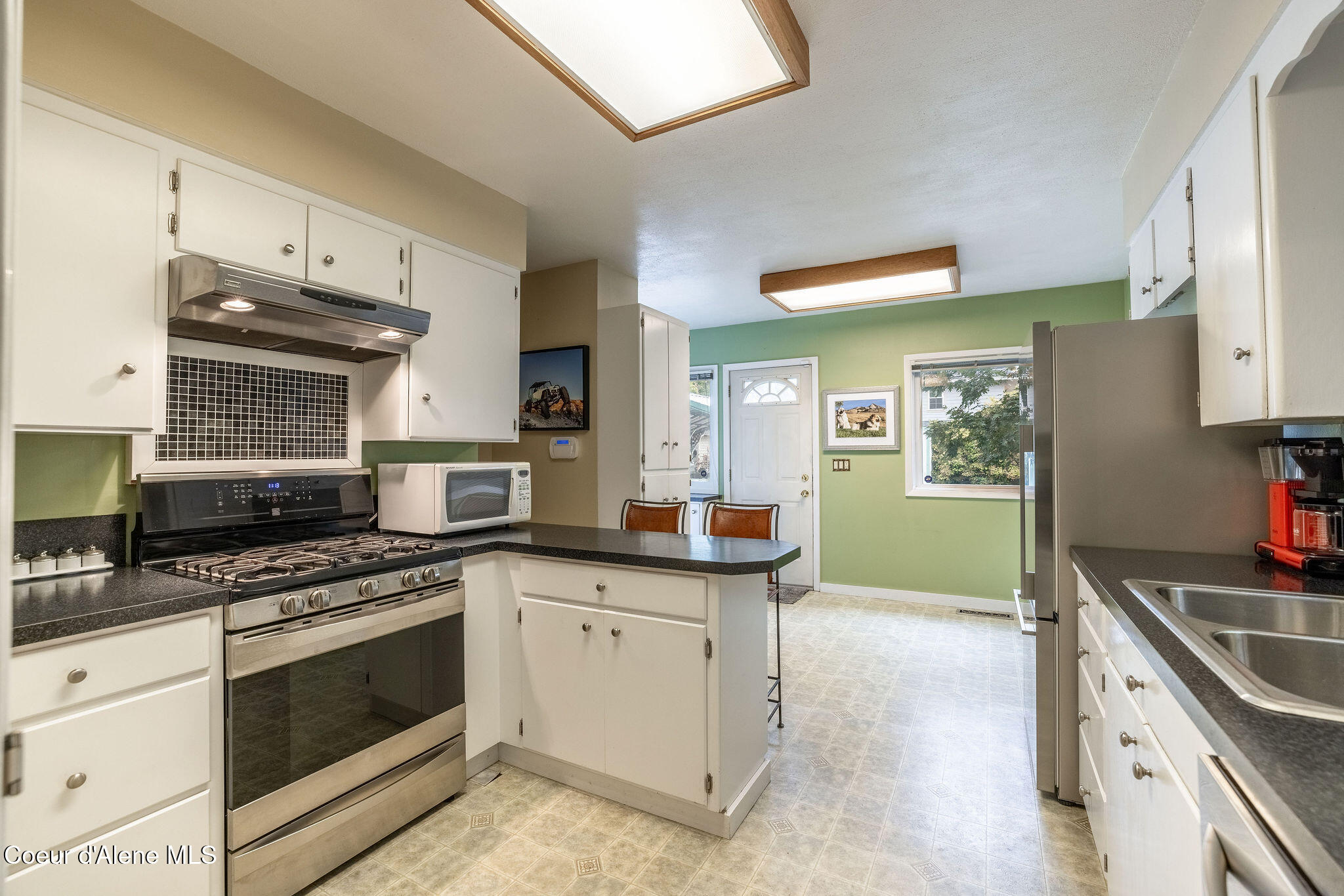 816 N B St, Coeur d'Alene, Texas image 9