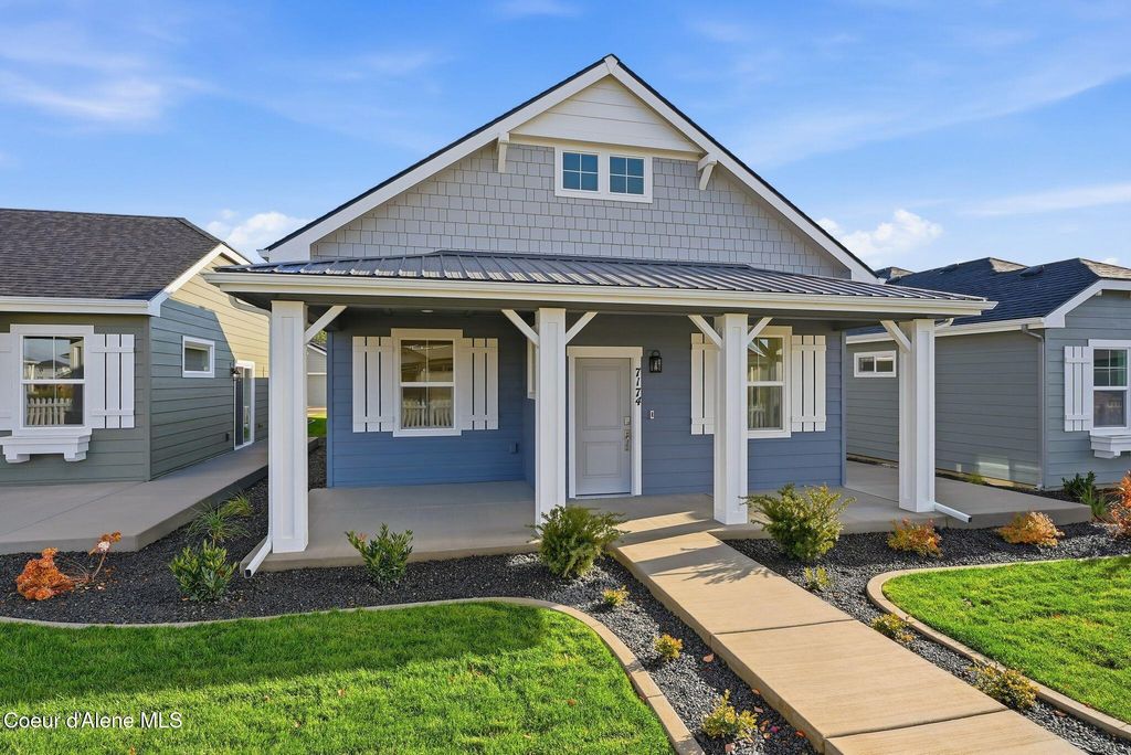 Photo of 7174 BELLAC Ln, Coeur dAlene, ID 83815 (MLS # 25-10967)