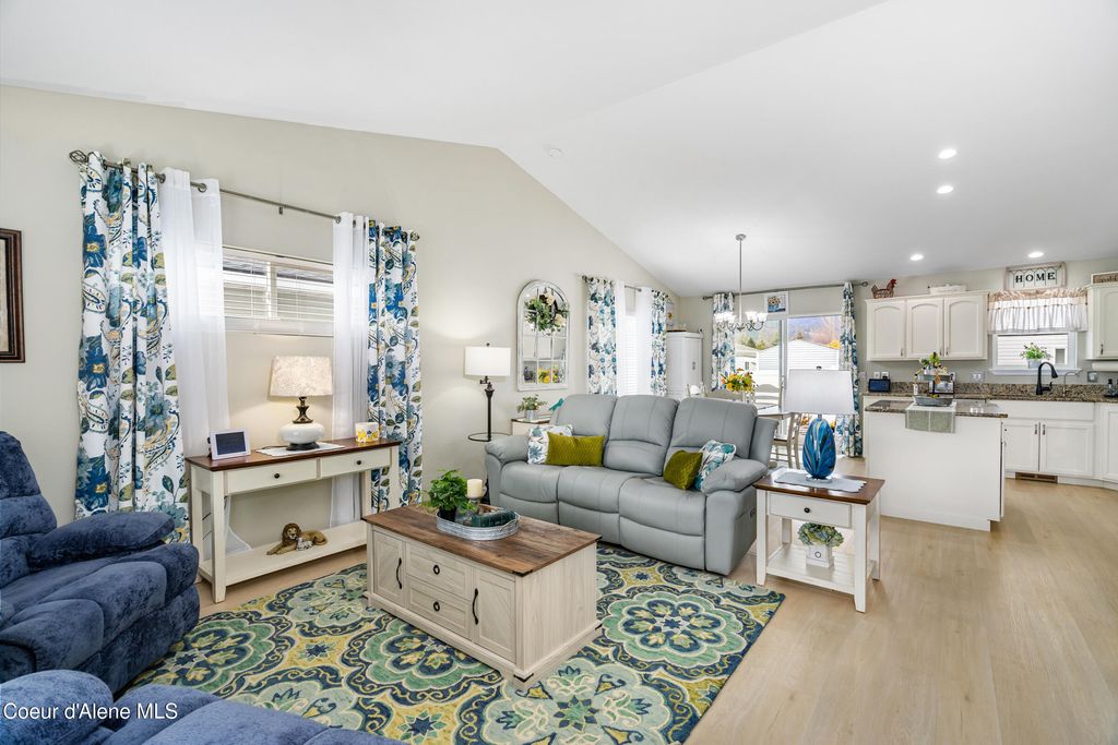 Photo of 8509 Grand Teton St, Rathdrum, ID 83858 (MLS # 26-1291)