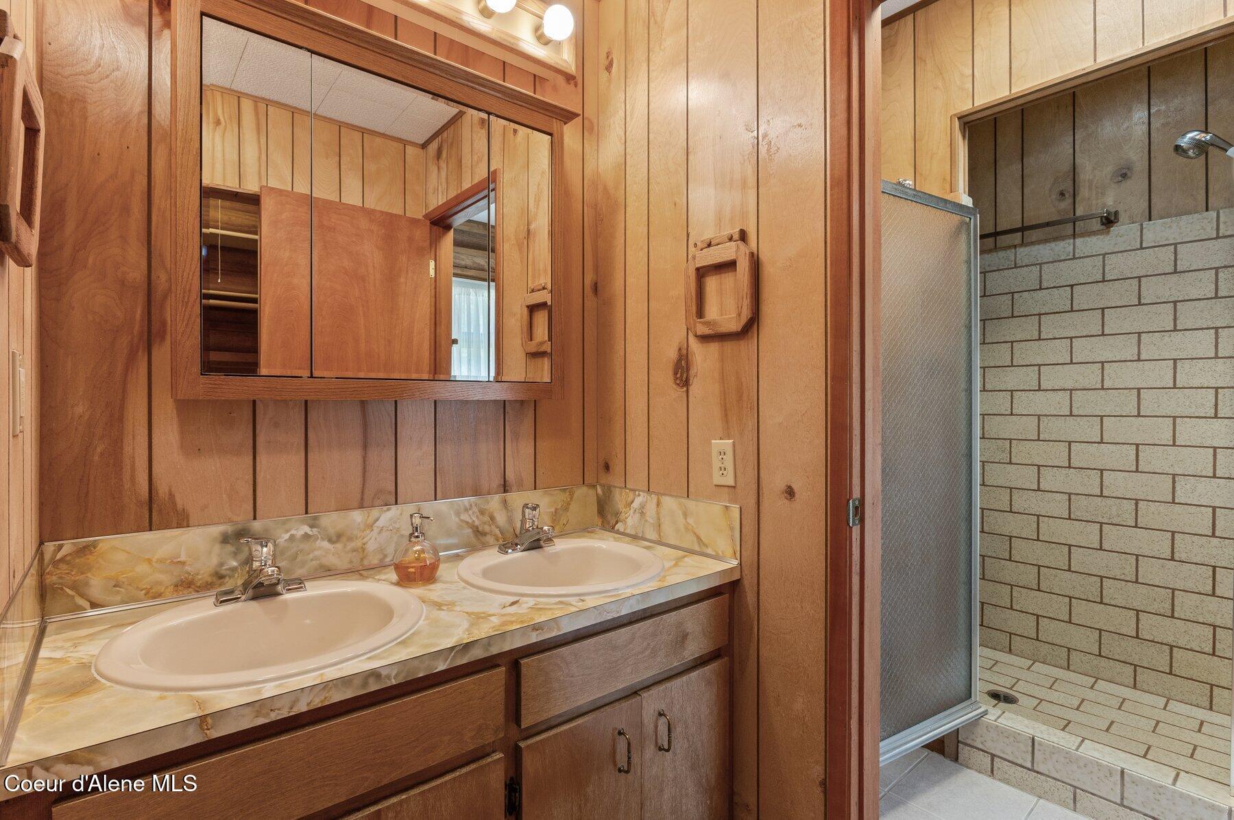 1289 Talache Rd, Sagle, Alaska image 15
