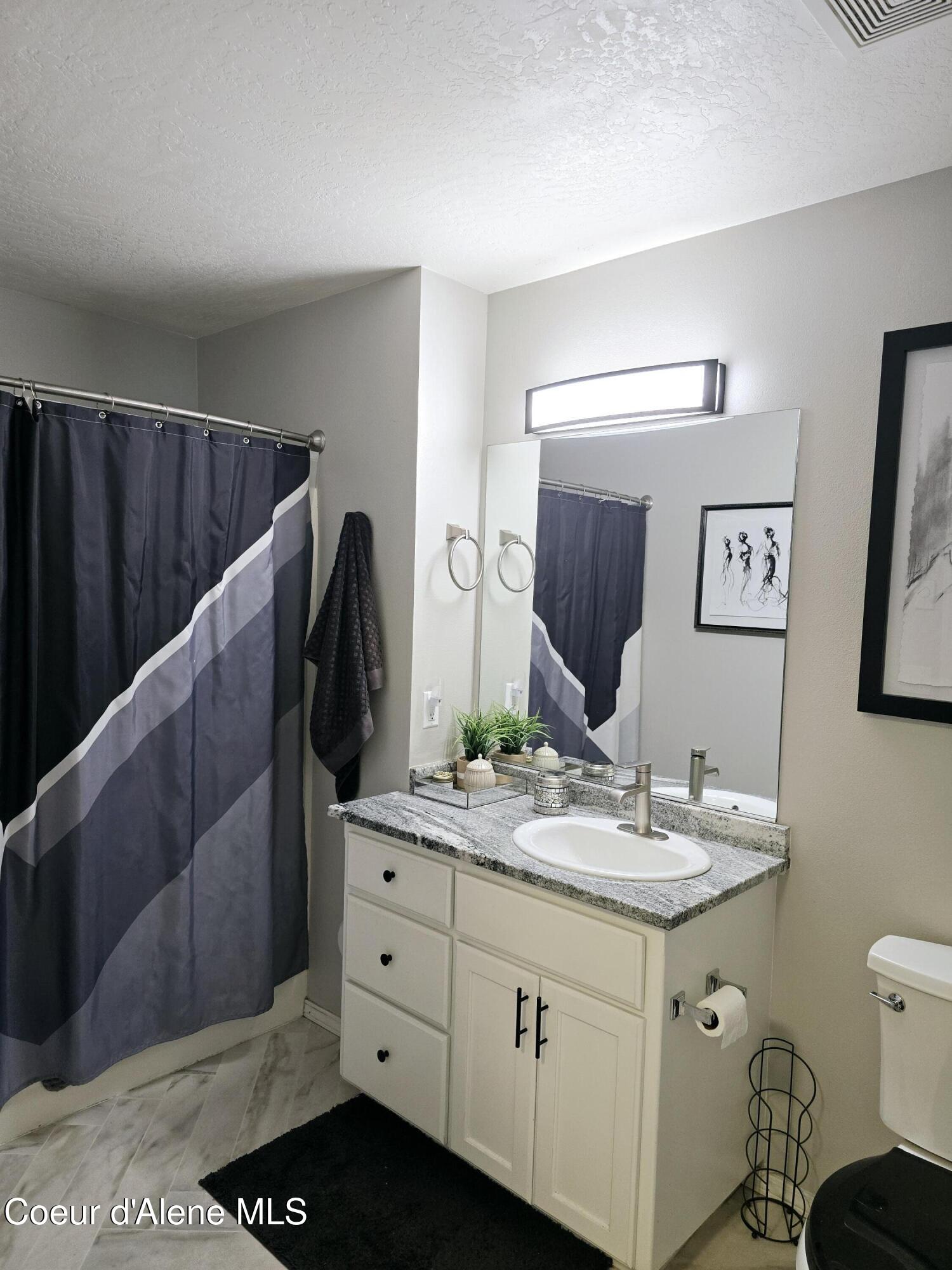 723 E Whispering Pines #17, Coeur d'Alene, Idaho image 5