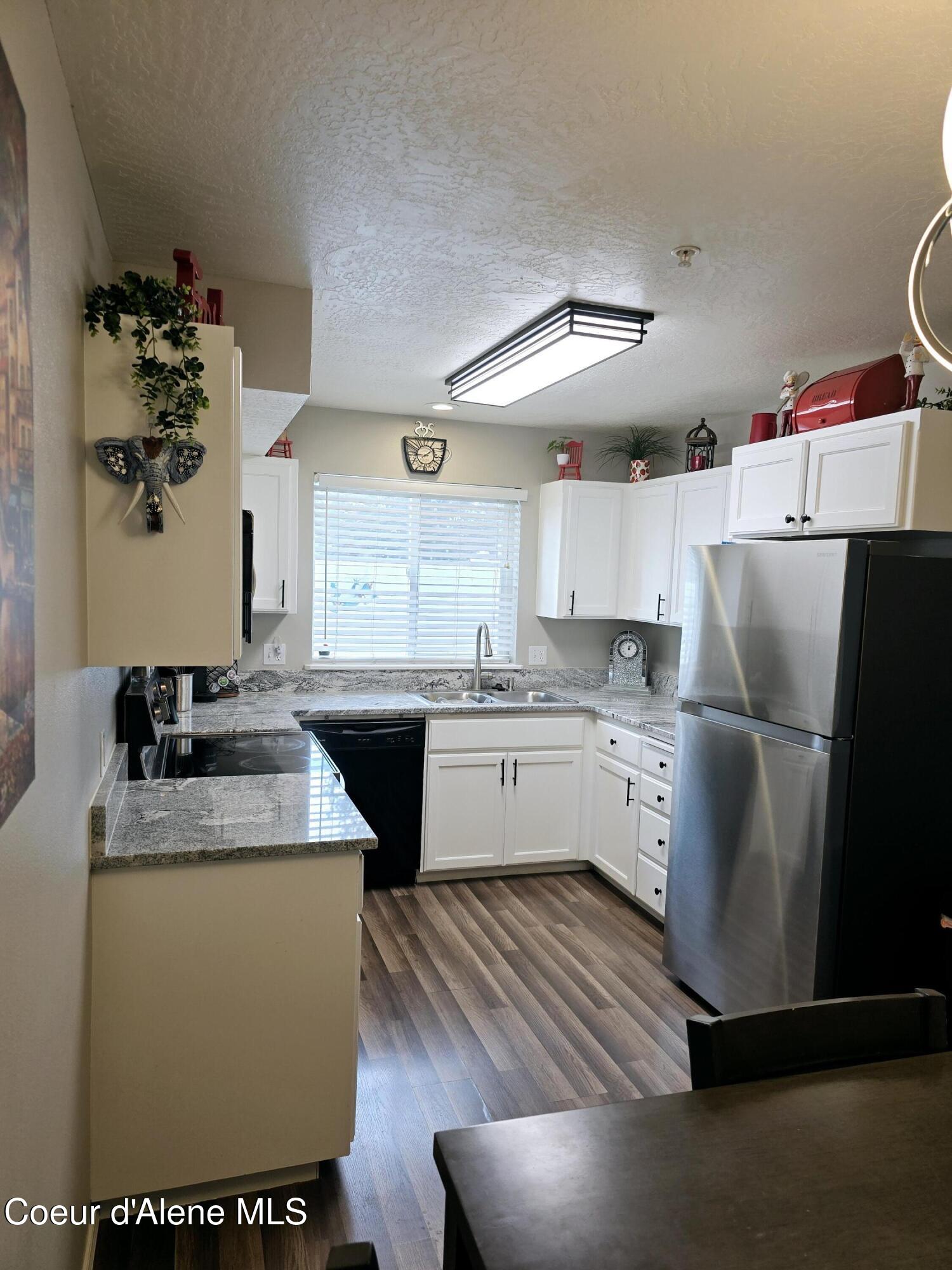 723 E Whispering Pines #17, Coeur d'Alene, Idaho image 3