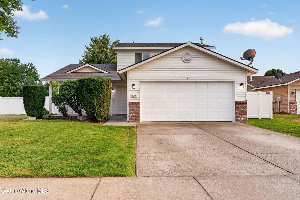 Photo of 9090 Torrey LN, Hayden, ID 83835 (MLS # 26-8364)