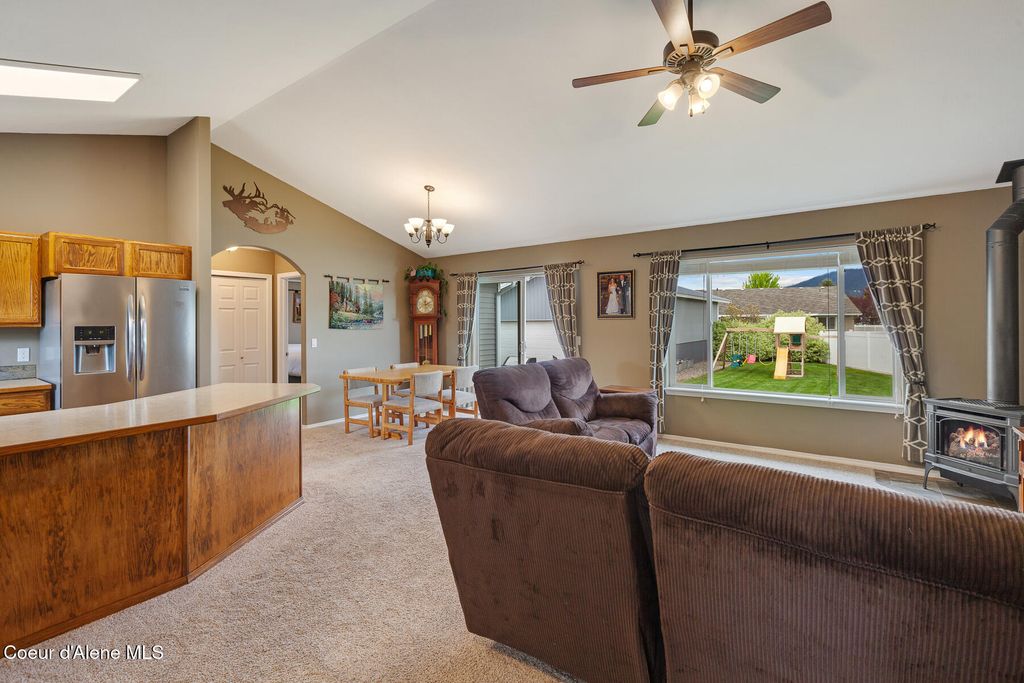 Photo of 8308 Vantage Dr, Hayden, ID 83835 (MLS # 26-2897)