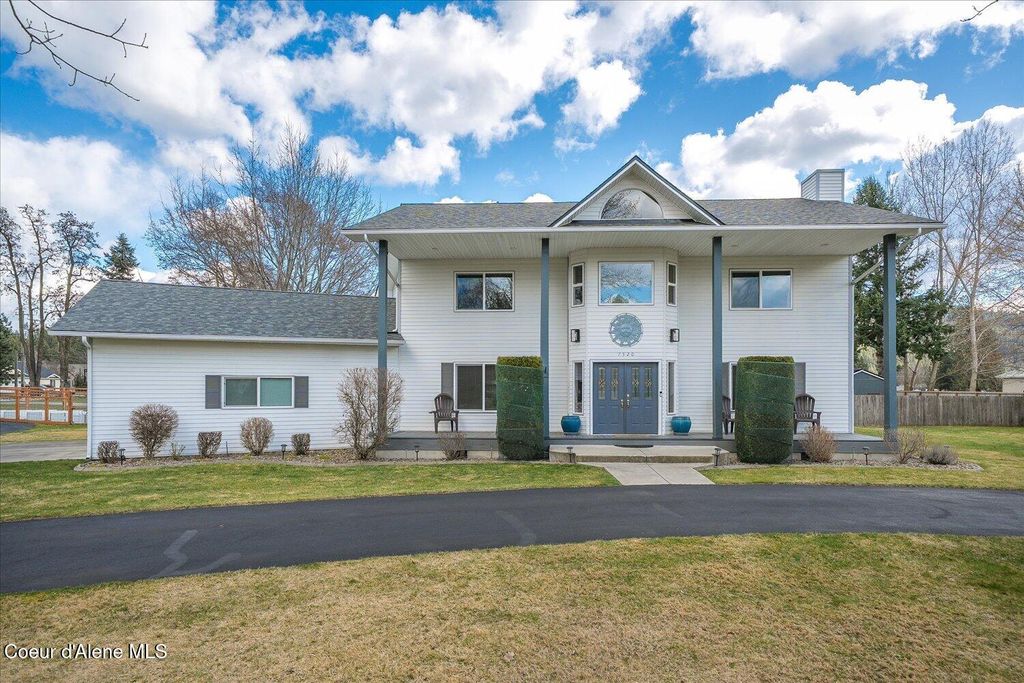 Photo of 7520 Mt Carrol, Dalton Gardens, ID 83815 (MLS # 26-2394)