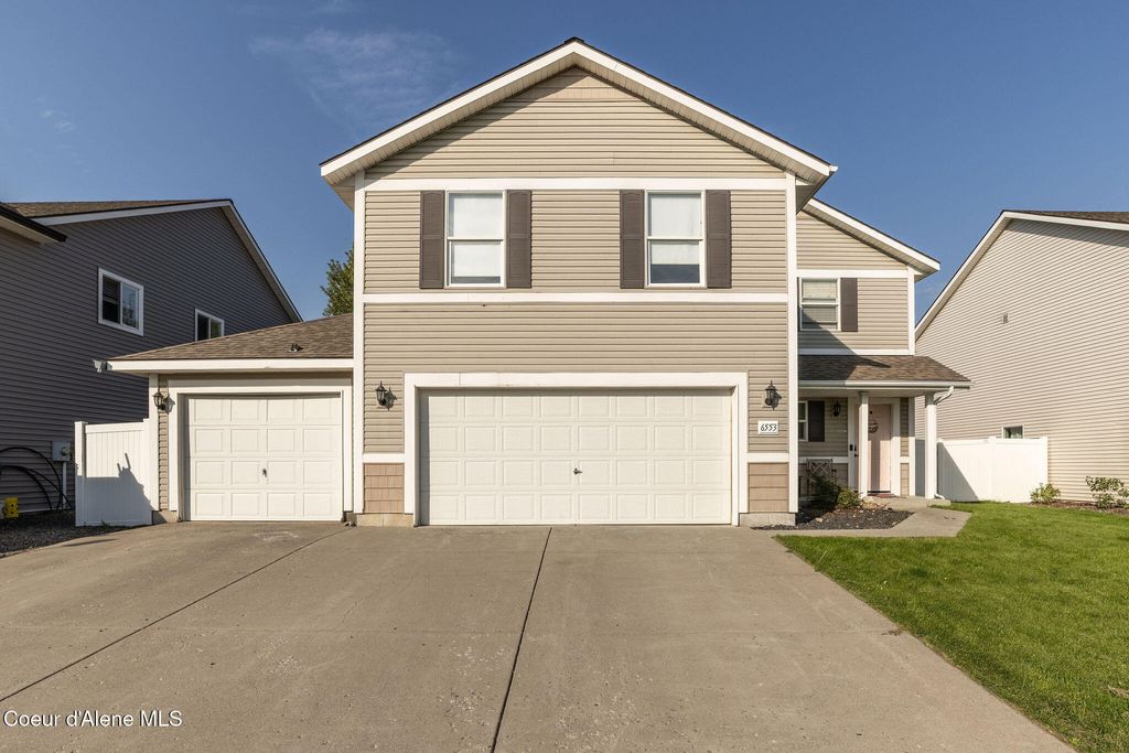 Photo of 6553 KITE Ln, Coeur dAlene, ID 83815 (MLS # 25-10734)