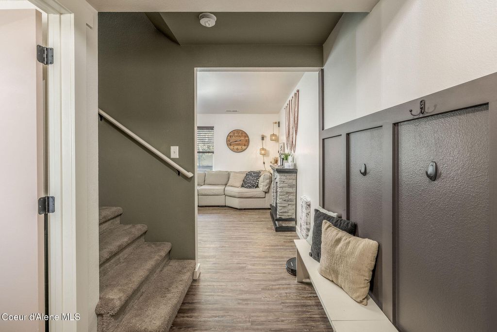 Photo of 6553 KITE Ln, Coeur dAlene, ID 83815 (MLS # 25-10734)