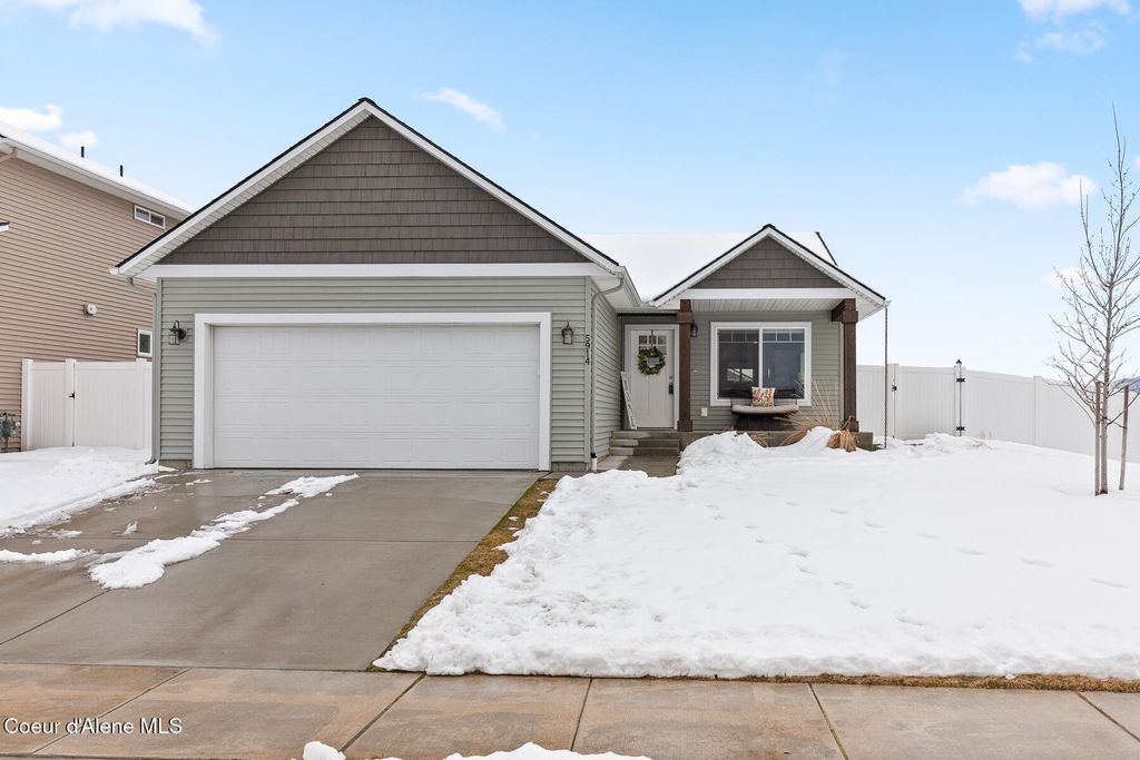 Photo of 5914 Irish Dr, Rathdrum, ID 83858 (MLS # 26-2372)