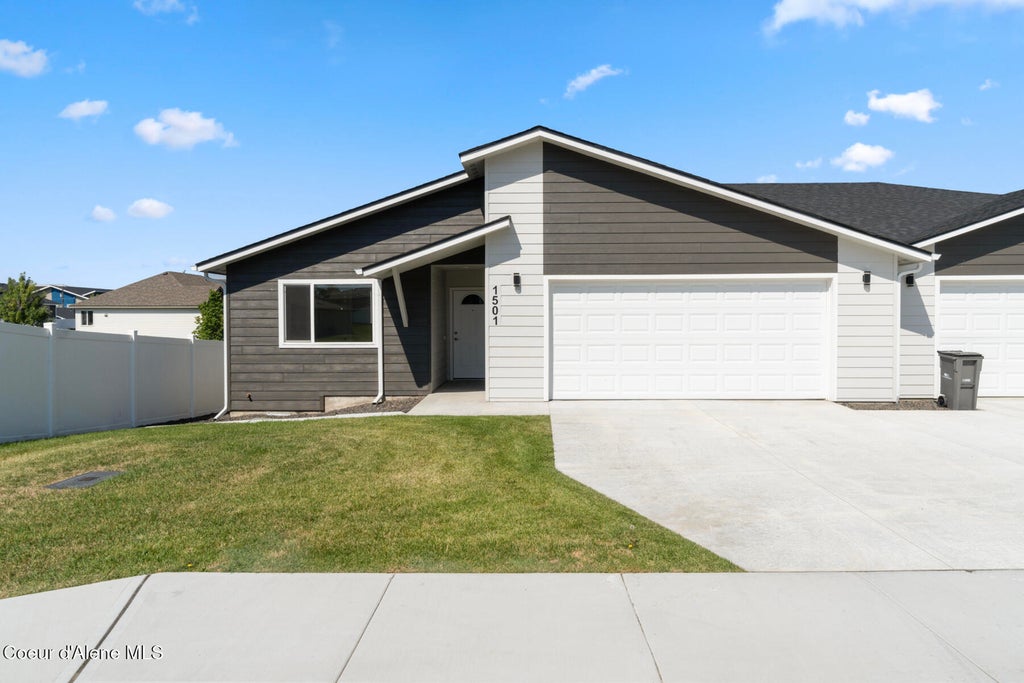 Photo of 1519 Bell ST, Spokane Valley, WA 99016 (MLS # 26-9260)