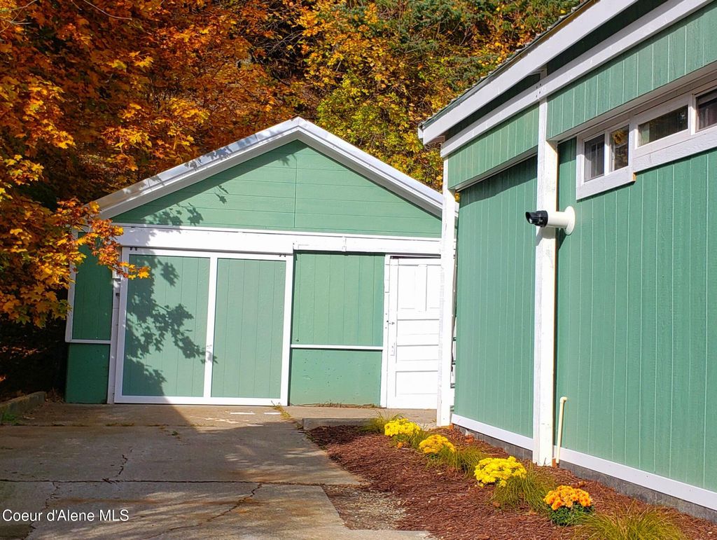 Photo of 531 Burke Rd, Wallace, ID 83873 (MLS # 26-3773)