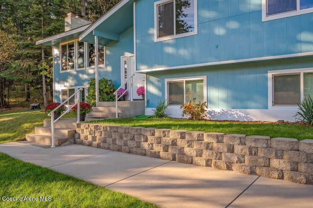 Photo of 14895 Crystal Springs Springs, Rathdrum, ID 83858 (MLS # 26-2918)